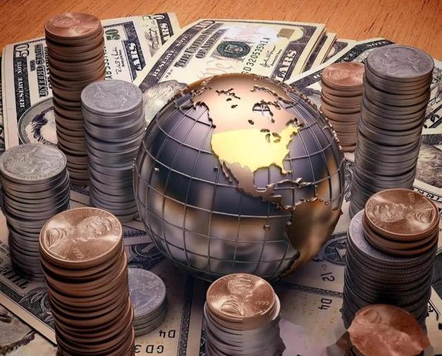 历史开了个玩笑，先倒下的不是乌克兰，而是百年中立的瑞士？