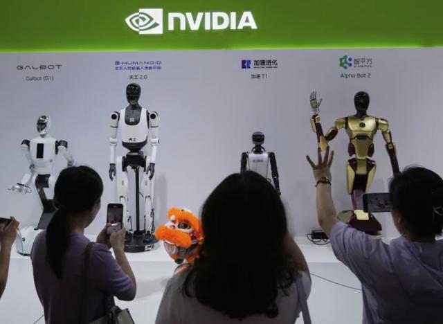 黄仁勋猛赞中国，是真心还是客套