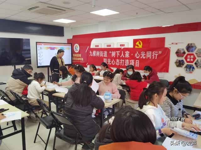 心理科普增理解，绘画治疗强表达