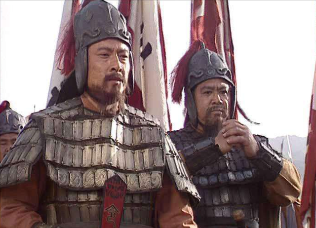 马谡其实只是替罪羊！诸葛亮真正想杀的是马谡背后的靠山，他是谁