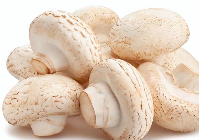 它是唯一含维生素D的蔬菜，又是“天然硒库”，老人孩子要常吃