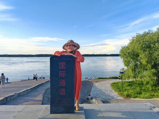 我走331边界线的驻车地