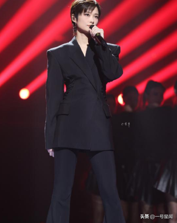 嫁法国老头真相大白5个月，41岁的李宇春，已经走上了另一条路