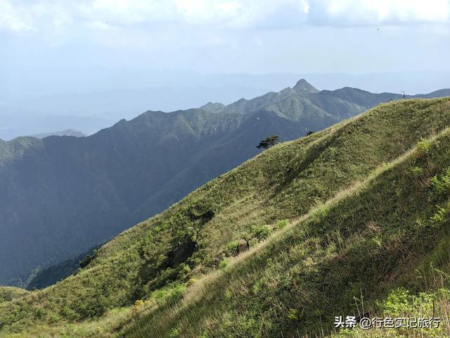 重装反穿江西武功山，发现认识的都是一日朋友，散了就不会再见了