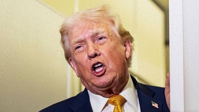 当着20多国面，小泉要求联合抗华，转头发现	，美国对中国连让两步