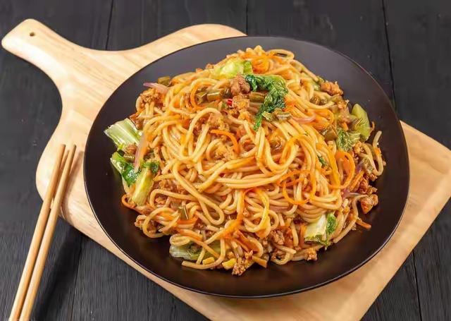 警惕！这5种主食让人悄悄变胖，榜首竟是智商税！