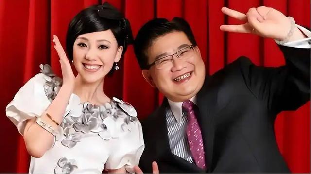 私生活混乱、被央视开除、陪睡上位？王冠的私生活谣言太离谱