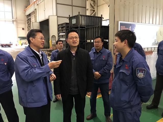 高端数控机床：卡脖还是卡别人脖？中国限制技术出口底气何在？