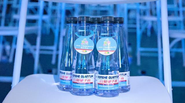 “泉炬”传递串联泉城胜景 2025济南国际泉水节展泉城魅力