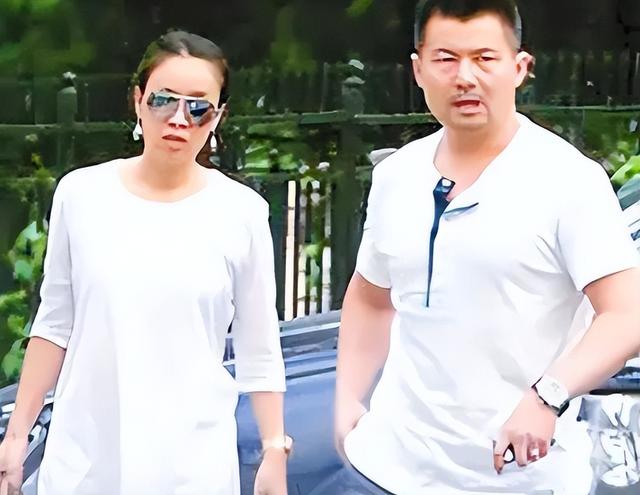 里子面子全丢了！孟桐回应出轨传言，没给那英留一丝“体面”