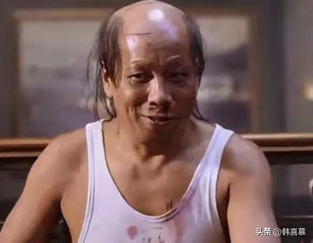 梁小龙去世	，死因成谜，狂发生前视频，承认婚内出轨	，妻子很漂亮