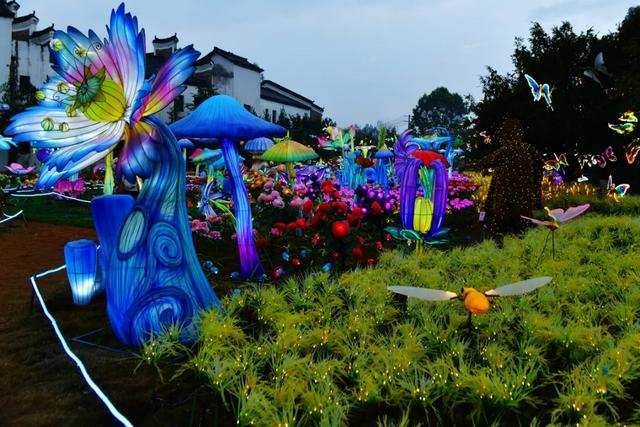 桂林：首届非遗千灯游园，光影艺术璀璨盛宴！