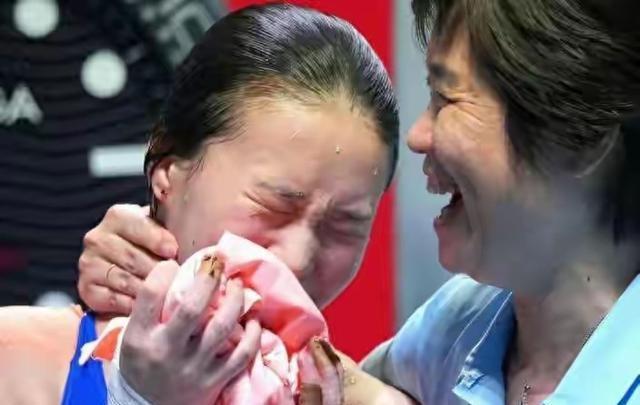 就在今天！11月6日凌晨，跳水界传来全红婵、练俊杰、陈芋汐消息