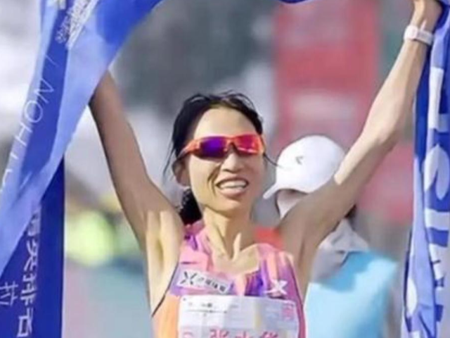 白岩松也没想到，辞退传闻半个月后，医院披露最快女护士离职内情