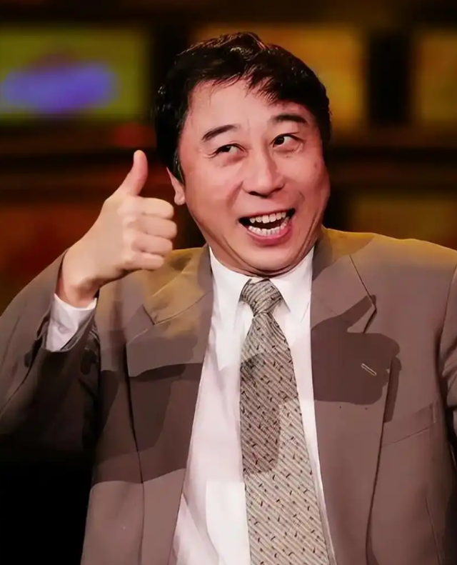 一级演员闫学晶塌房，她做错了两件事