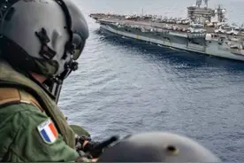 单挑不过就开始拉帮结派！美法日加澳菲在菲律宾海展开大规模演习图片