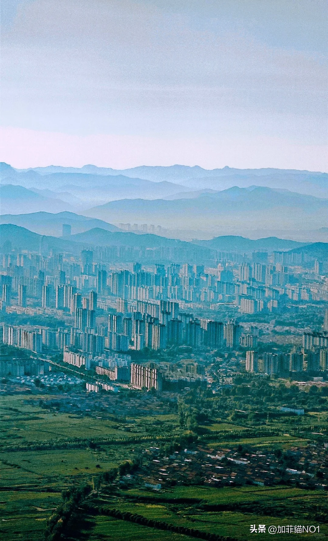 山西与河南交界有座城，山上是山西 山下是河南，去过的人无不惊叹