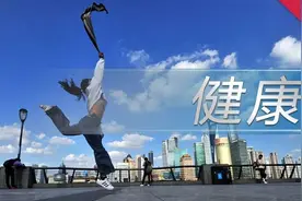 HER2阳性乳腺癌脑转移治疗：放疗联合小分子药物可显著降低颅内1年内疾病进展图片