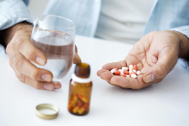 钟南山：冬季气温较低，吃降压药的患者，千万要注意7个事项