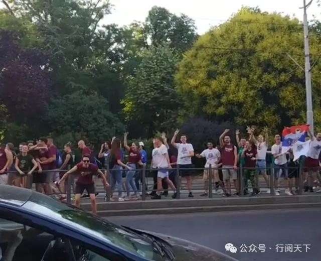 鲜花与伤痕，行旅​塞尔维亚，极具性价比的欧游目的地