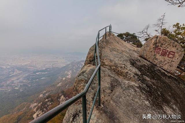 凤凰山坠崖后续：知情人爆，男子平时热爱运动，对自己很是自信
