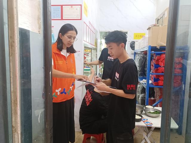 龙峰塔下，聆听龙华三十余载步履与回响