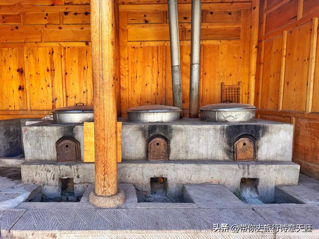 川甘交界白龙江寻源，峡谷秘境郎木寺探古