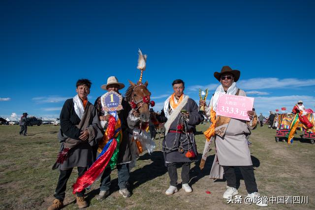 西藏安多县雁石坪镇“迎大庆、颂党恩、共奋进”活动