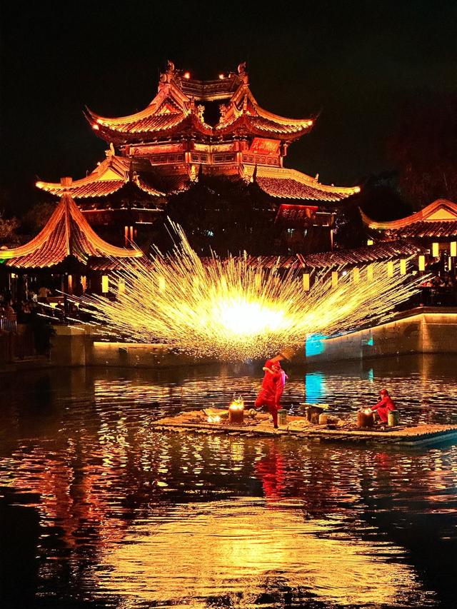 中国十大最美水乡古城古镇夜景