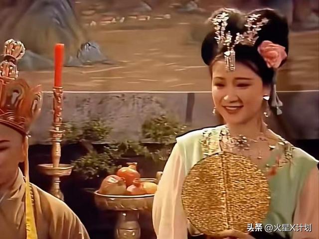 何晴住院照曝光，瘦了也浮肿了，与过往判若两人	，好友曝去世细节