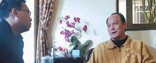 杨振宁去世后，翁帆再发文，49岁无子女的她，早已被安排好了退路