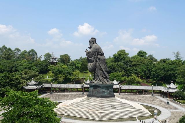 四川隆昌古宇湖，成渝地区距城市最近的湖泊，湖光山色与人文交融