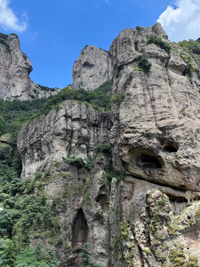 徒步三山五岳：浙江雁荡山！