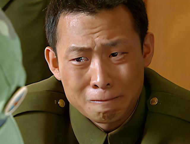 明明演技一般，却被捧成“老戏骨”，这八位演员终于现出原型了？