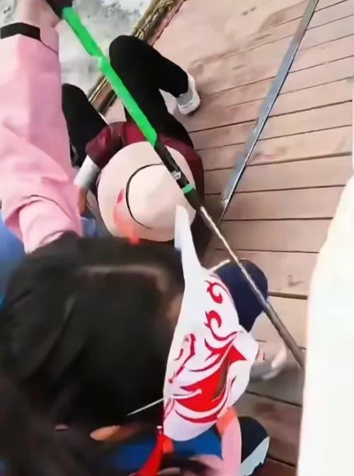 新疆一网红吊桥断裂，5人遇难，24人受伤！亲历者讲述惊心一幕
