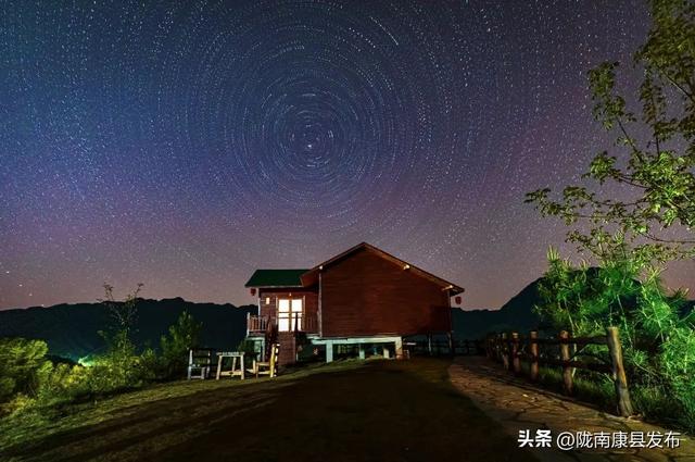你见过怎样的康县？