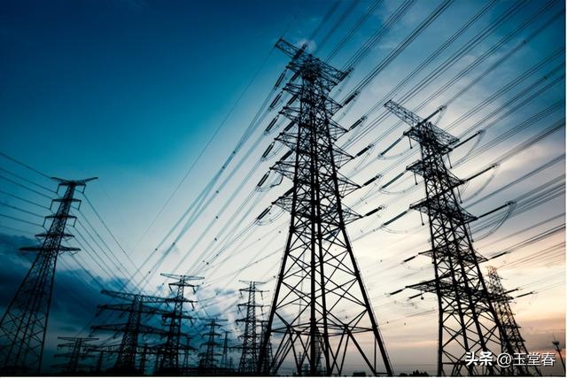 从追赶到引领标准，高铁无人机与5G，为什么只有中国能当世界工厂