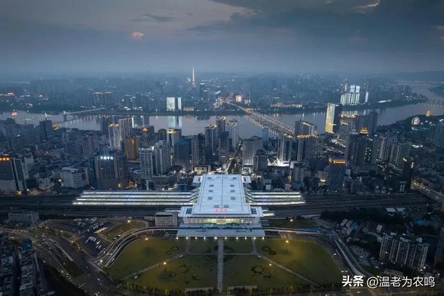 湖南这座龙套城市,区位优越却毫无存在感?网友:被长沙榨干了!