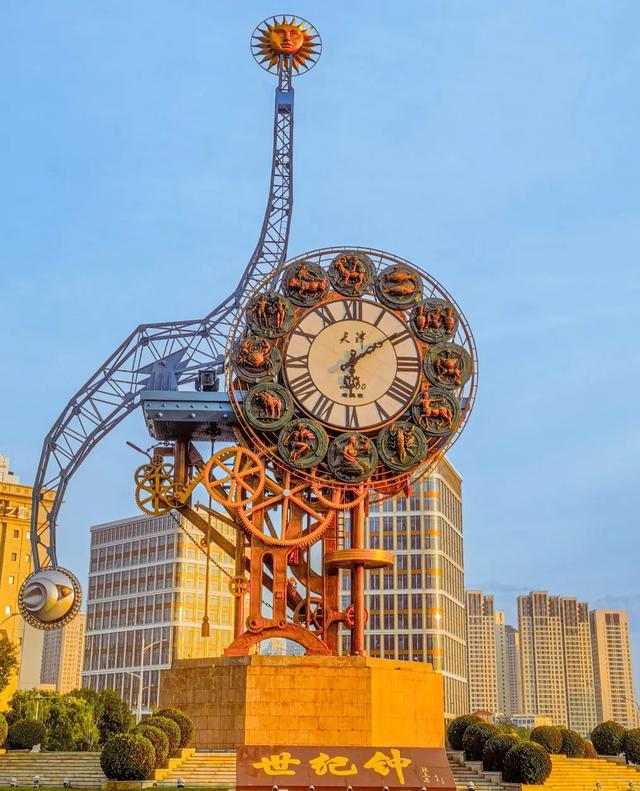 天津打扮起来真漂亮！海河沿岸在发光，上合峰会让天津火出圈