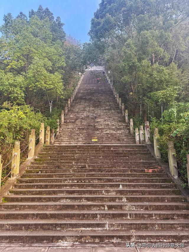阆中滕王阁，千级台阶登顶饱览一路风景