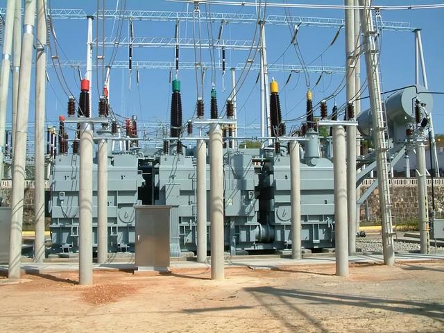 全球缺货中国“管够”！变压器成全球抢手货，中国出口逆势涨51%