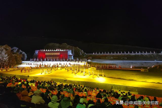 拉萨市：观看《文成公主》大型实景剧