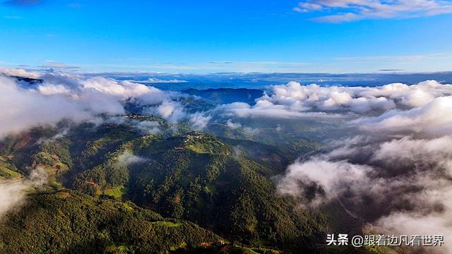 《西双版纳 澜沧行》左都佤山梯田云雾：天地间的水墨长卷