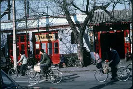 富二代借兄弟女友应付春节催婚，二人假戏真做，婚房都备好了图片