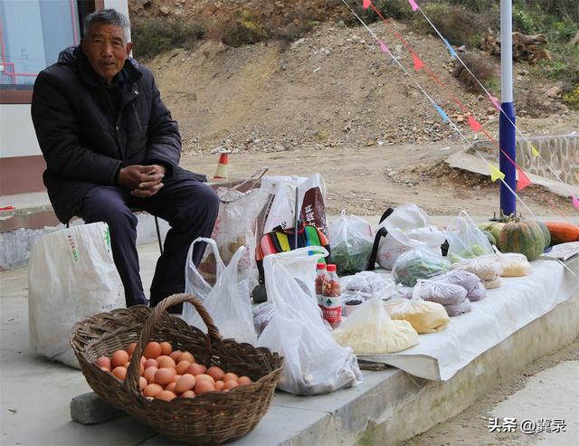 石家庄井陉：松树岭赏秋观红叶，漫山红遍层林尽染