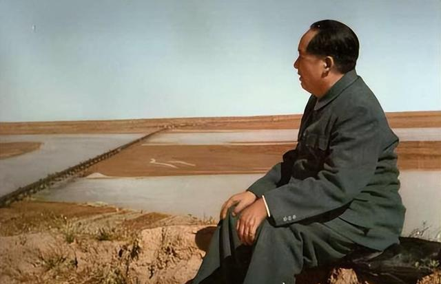 70多年前的大雪天，毛主席为啥决定把河南省会由开封迁至郑州？