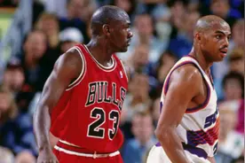 1993年巴克利力压乔丹当选MVP，乔丹总决赛场均41+8+6，巴克利呢图片