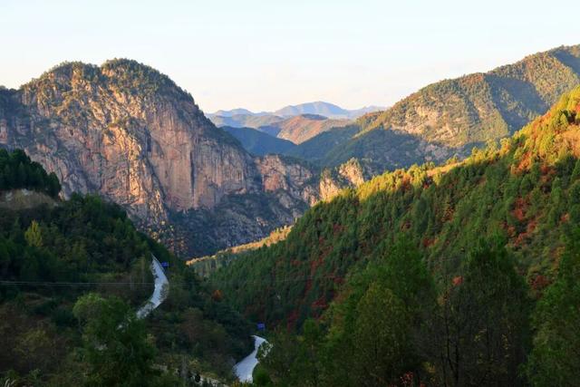 不到西坡，怎知秋色如许？