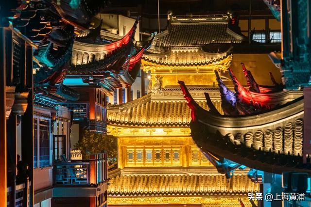 焕彩豫园灯光秀·冬之境，正在上演！