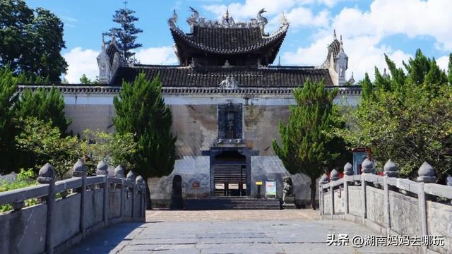 藏不住了！这个小众避暑胜地，带娃玩出千年“穿越感”